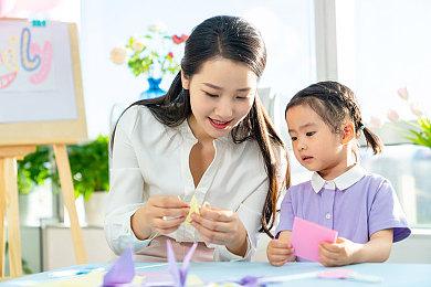 小岛确认正开发两个游戏：一个大作和一个挑战性游戏